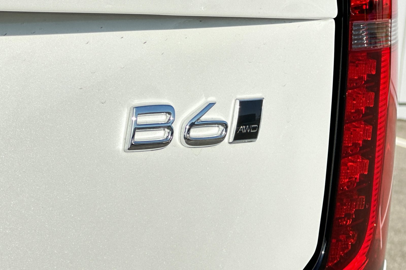 New 2026 Volvo XC90 B6 Plus w/ Protection Package Premier image 35