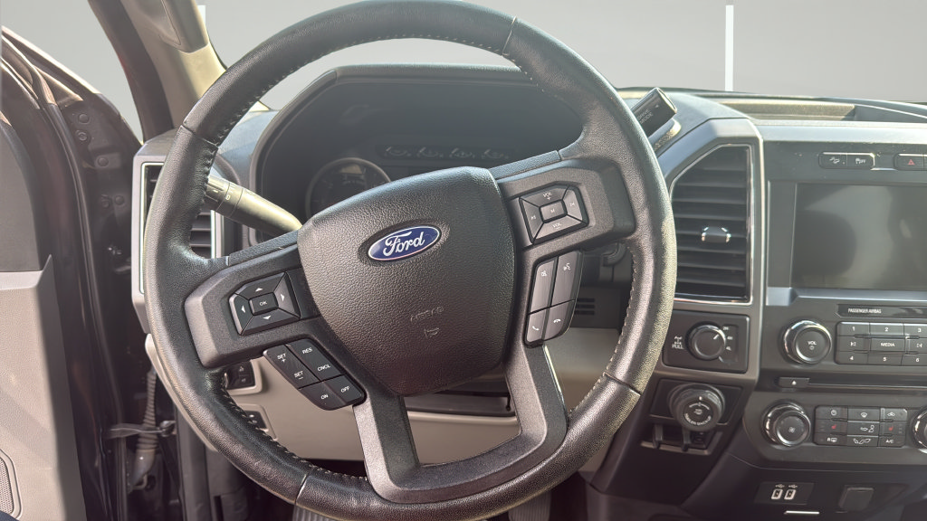 Certified 2018 Ford F150 XLT w/ Equipment Group 302A Luxury AWD/4WD image 15