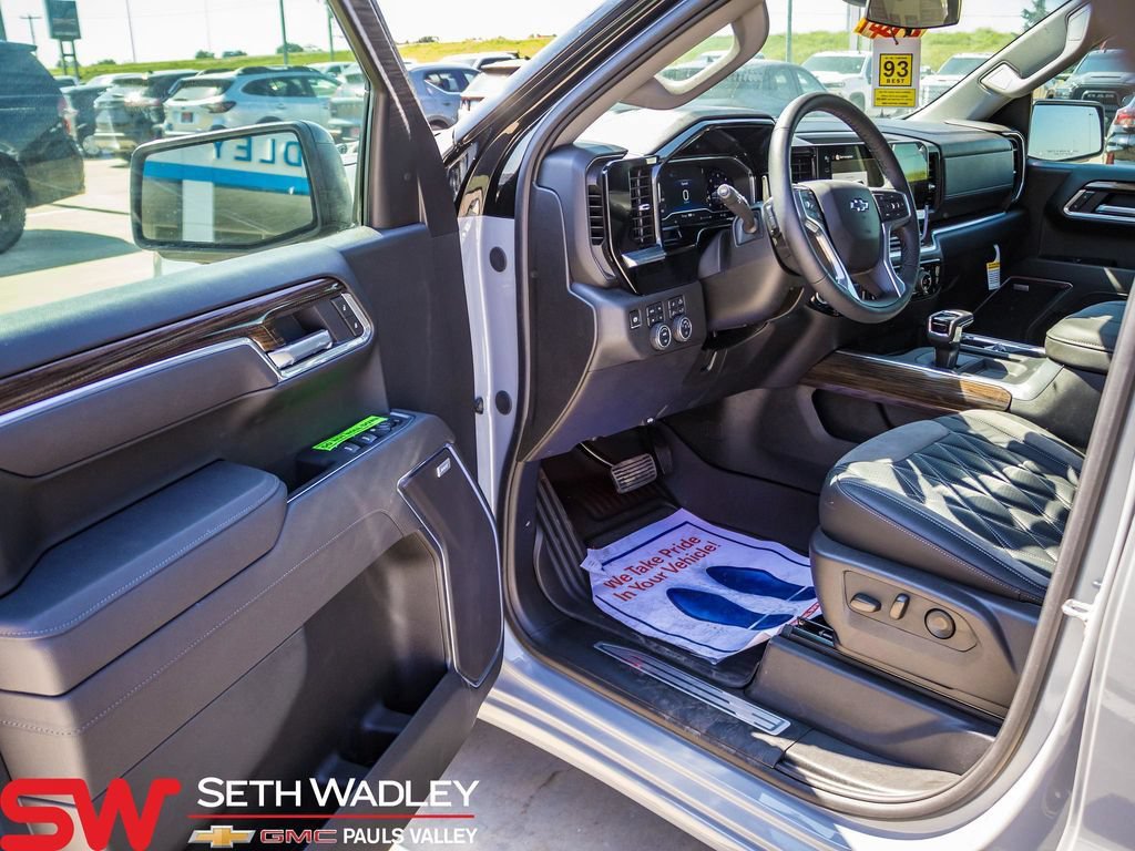 New 2025 Chevrolet Silverado 1500 RST AWD/4WD image 47