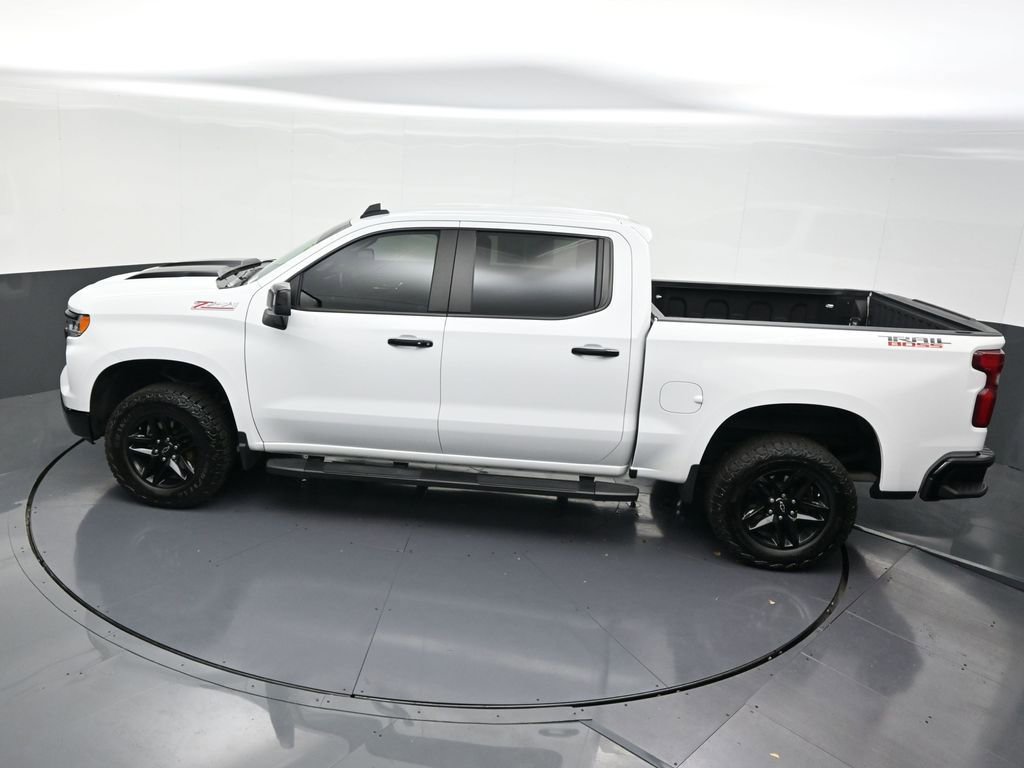 Used 2024 Chevrolet Silverado 1500 LT Trail Boss image 18