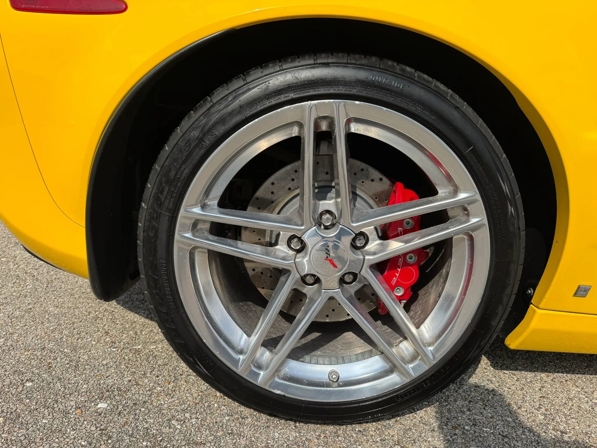 Used 2006 Chevrolet Corvette Z06 RWD image 15