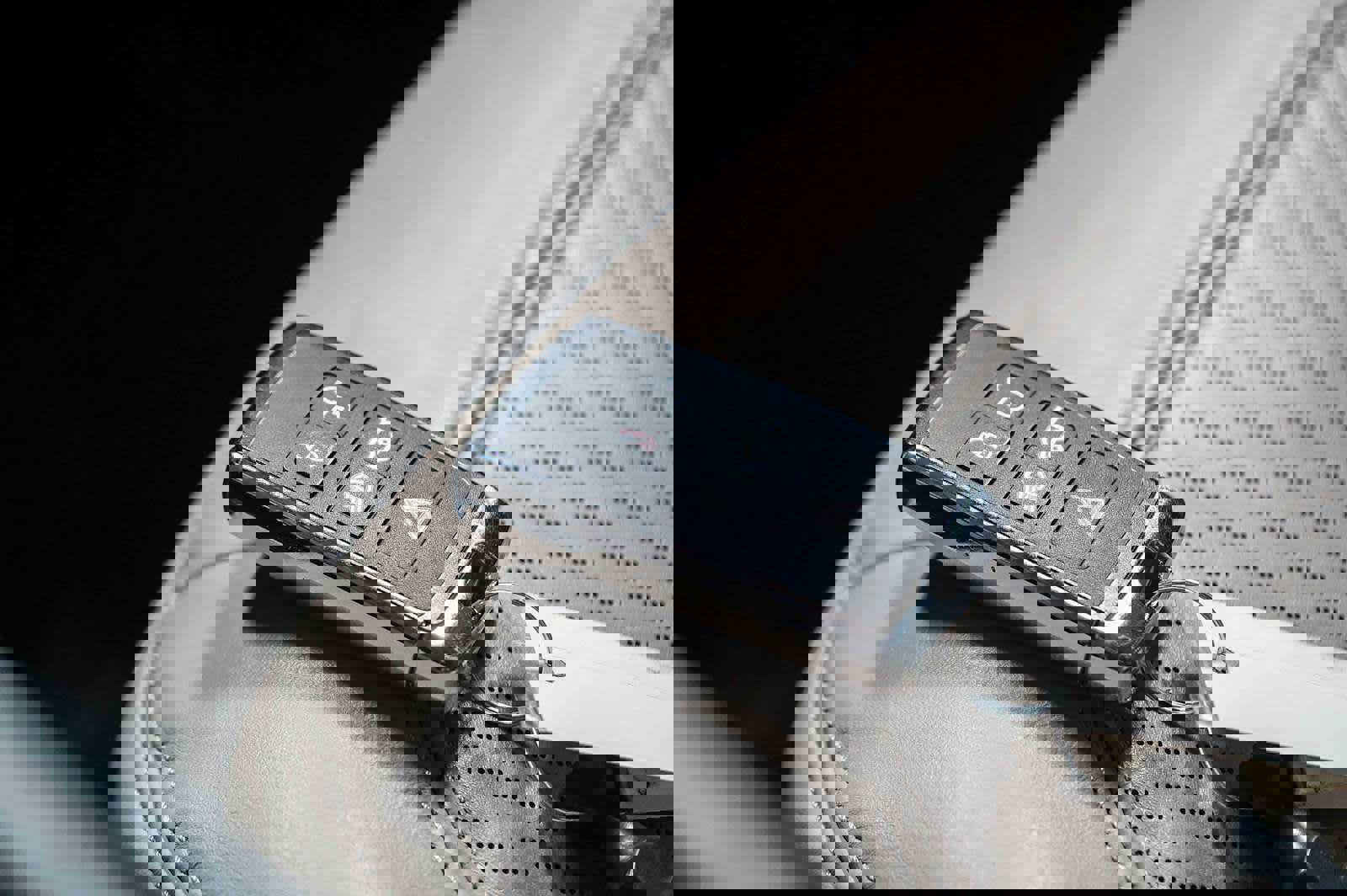 Used 2020 Land Rover Defender 110 HSE image 30