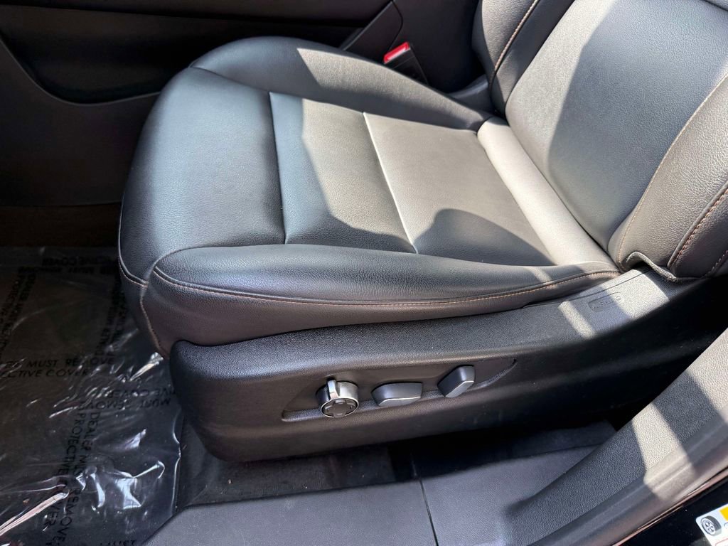 Used 2021 Cadillac XT4 Sport w/ Cold Weather Package image 3