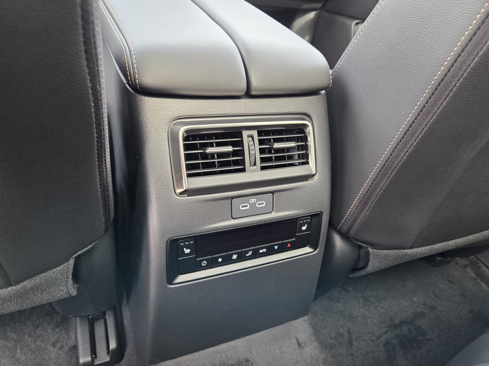New 2026 MAZDA CX-90 Plug-In Hybrid w/Premium Sport AWD/4WD image 8