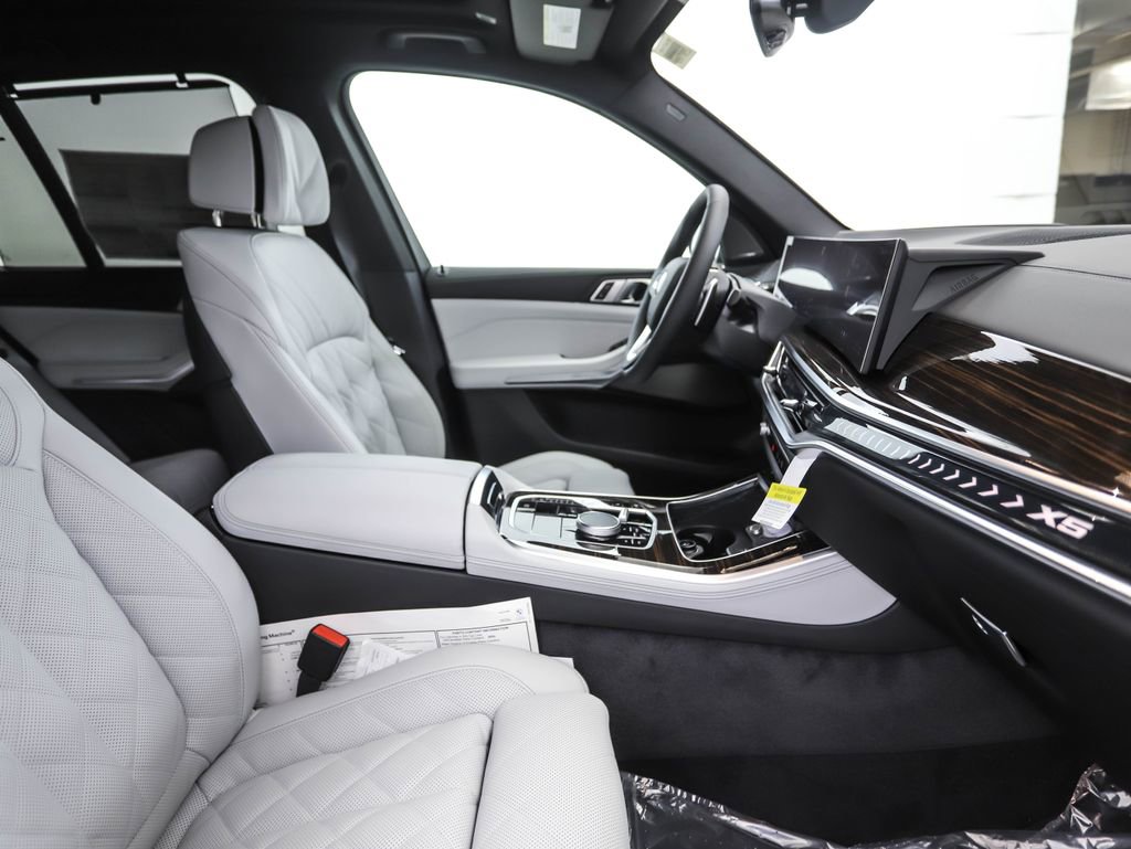 Used 2026 BMW X5 xDrive40i image 31