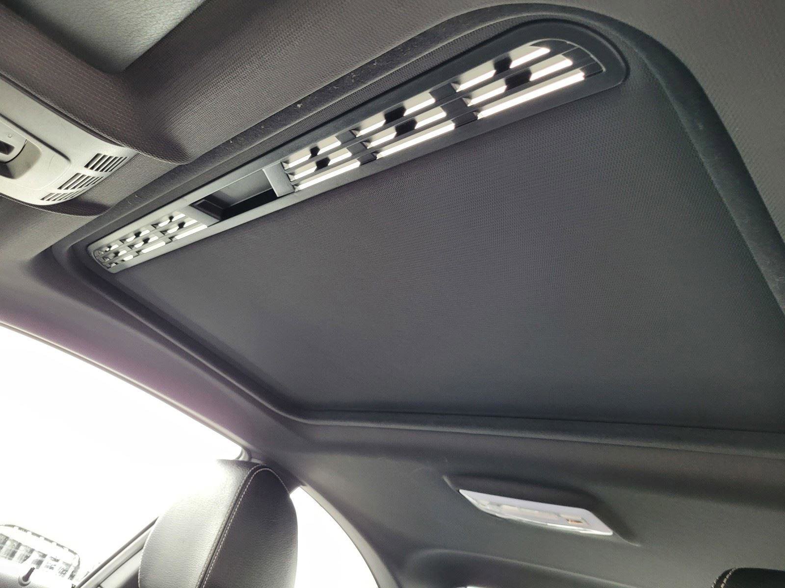 Used 2020 BMW 230i Coupe w/ Convenience Package RWD image 13