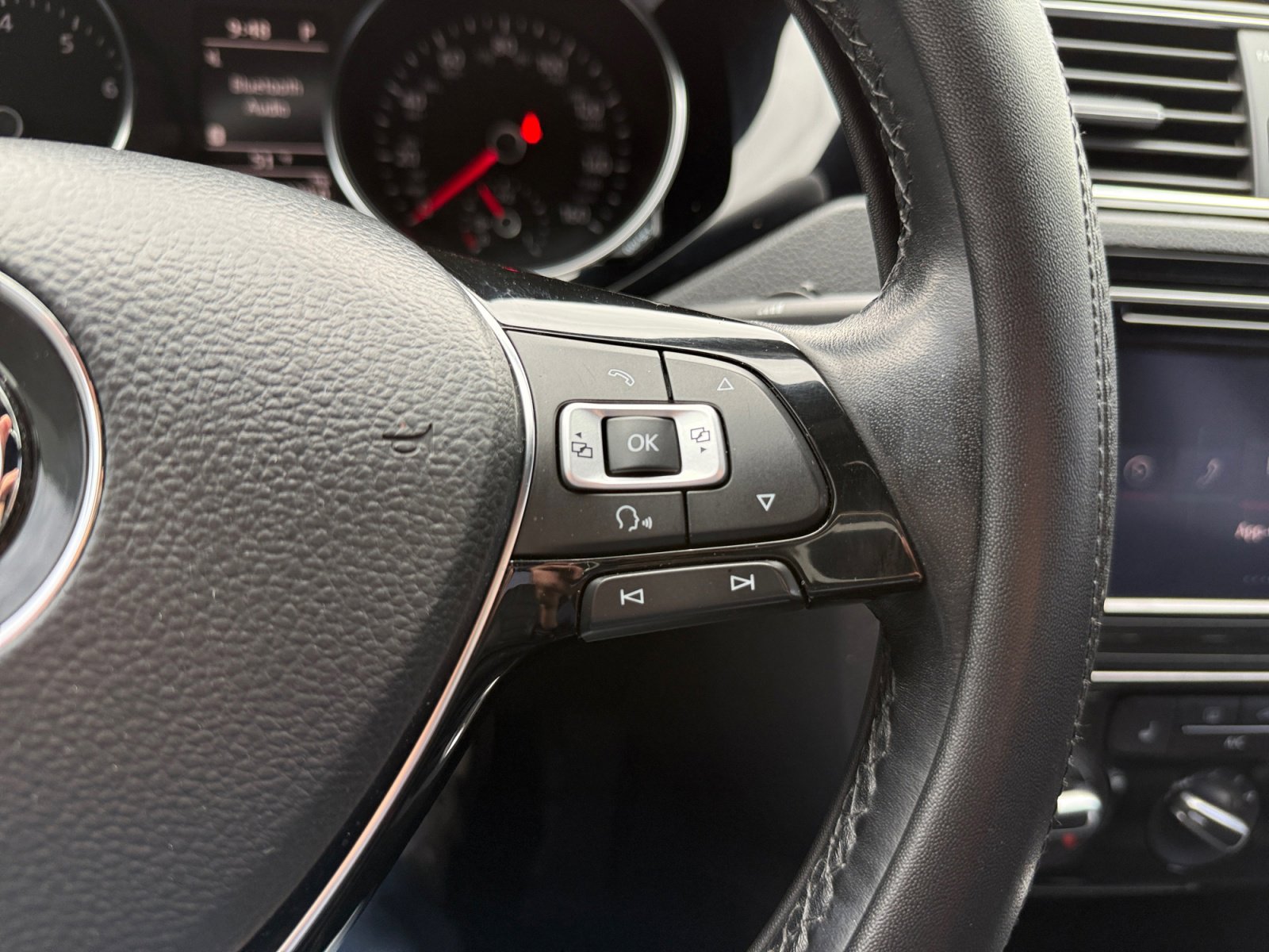 Used 2018 Volkswagen Jetta Sport image 31