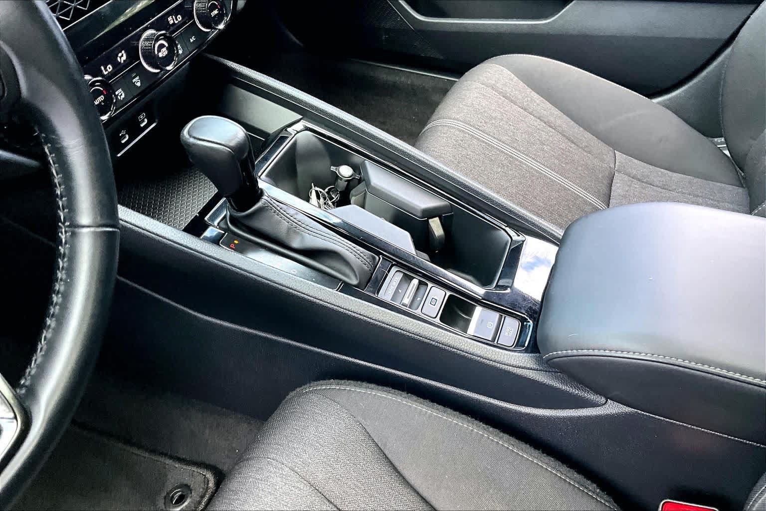 Used 2023 Honda Accord Sport image 16