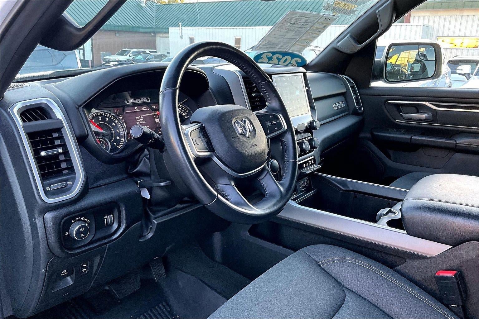 Used 2022 RAM 1500 Big Horn AWD/4WD image 17
