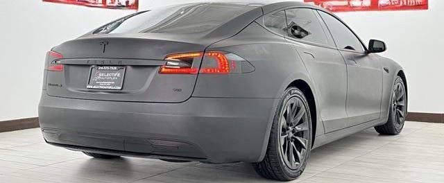 Used 2017 Tesla Model S 75 RWD image 4