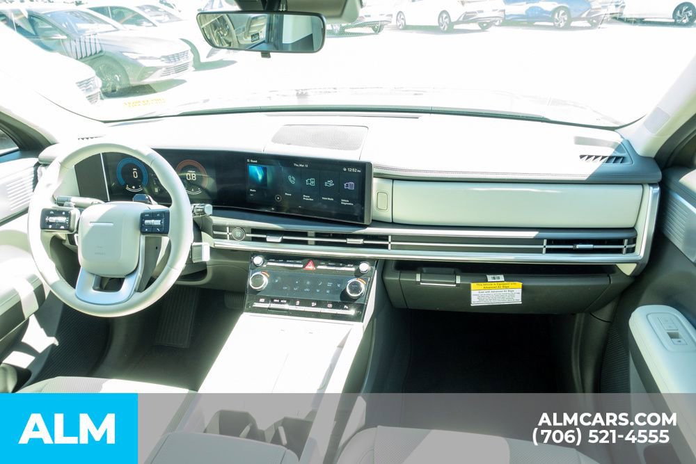Used 2025 Hyundai Santa Fe SEL image 30