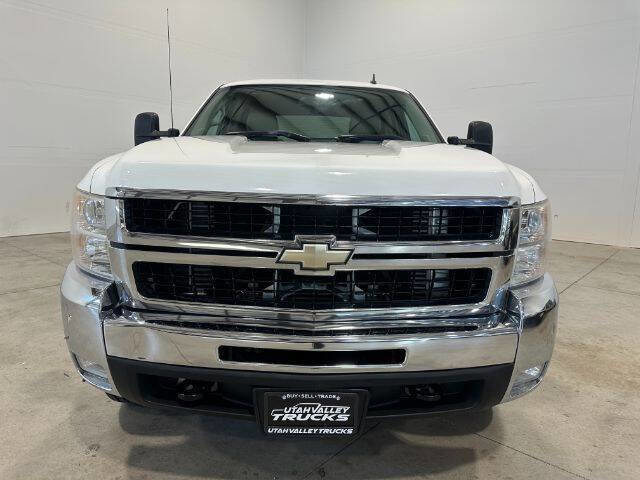 Used 2008 Chevrolet Silverado 2500 LTZ w/ Safety Package image 2