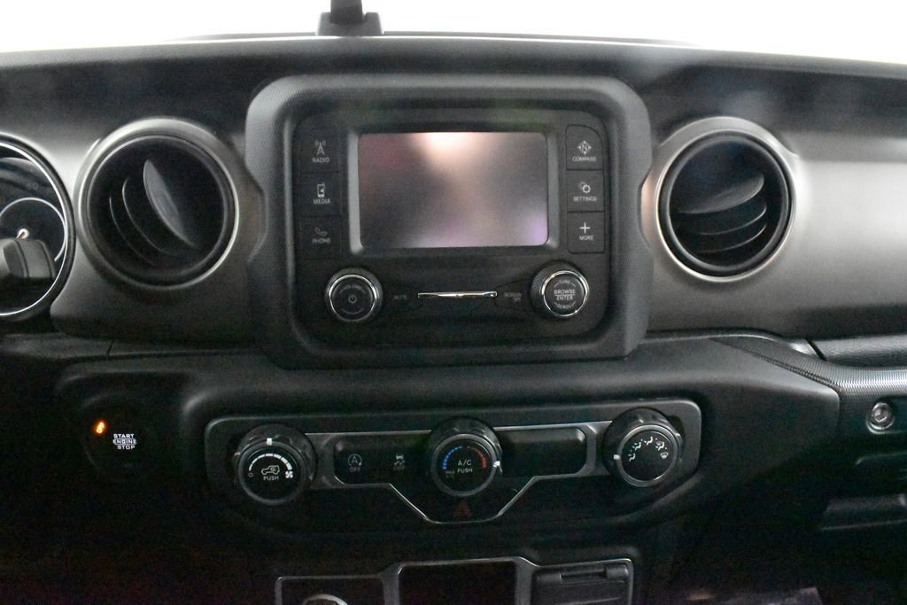 Used 2021 Jeep Wrangler Sport image 19