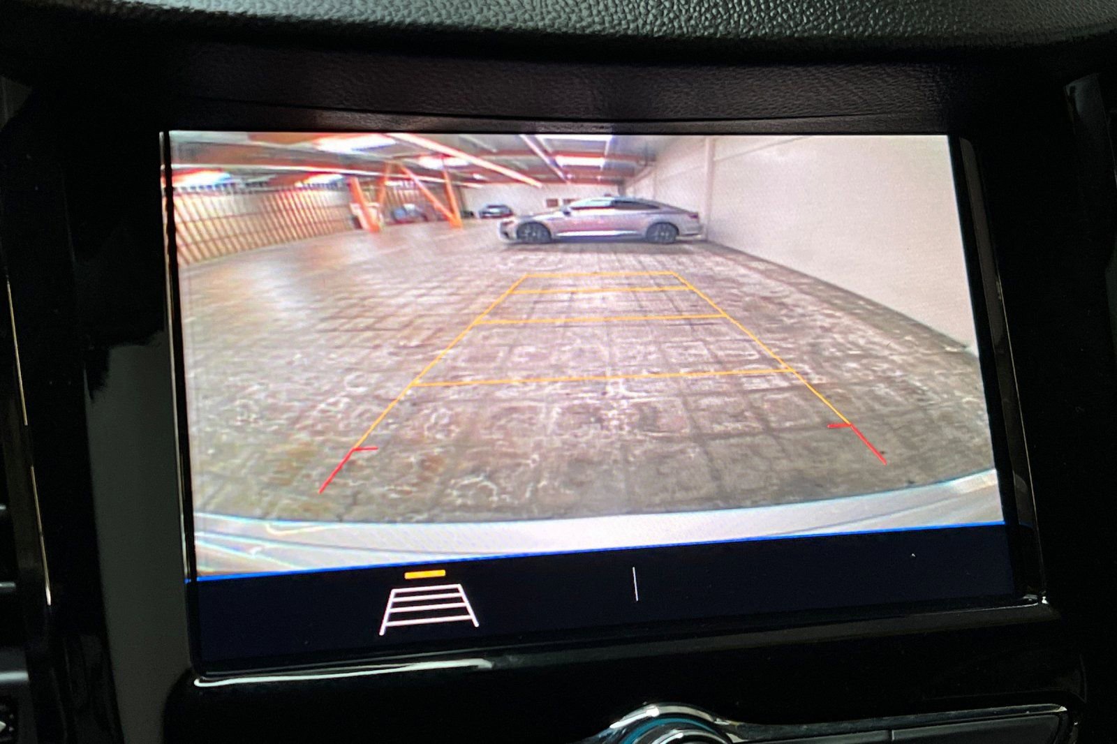 Used 2021 Chevrolet Trax LT image 25