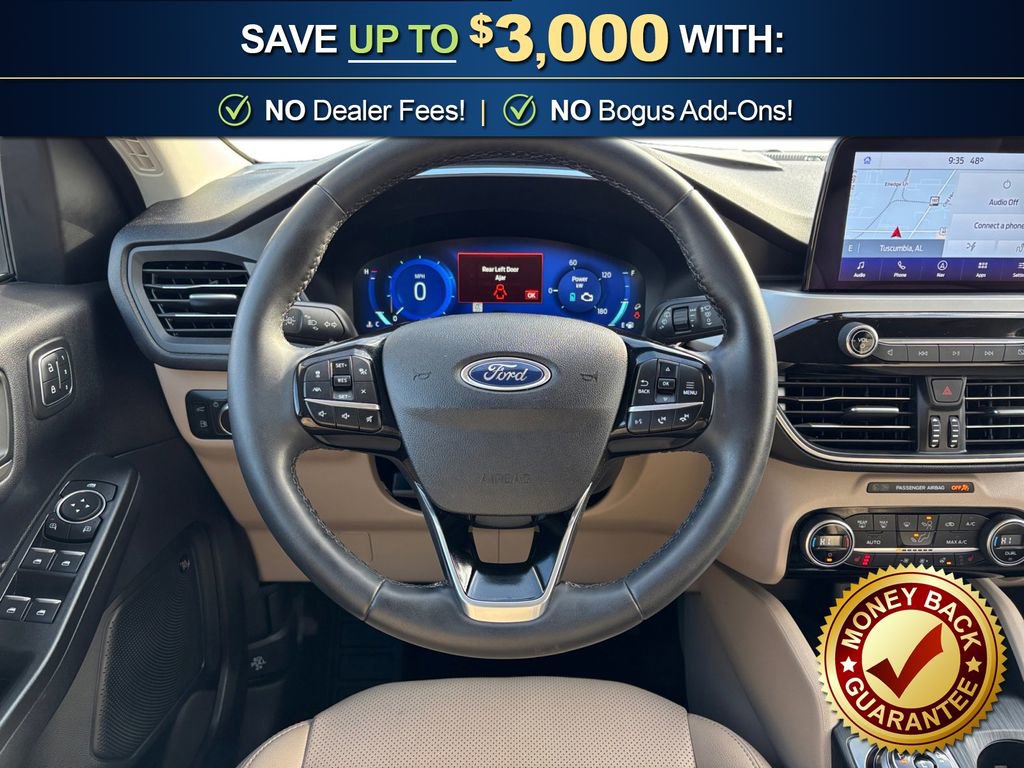 Used 2021 Ford Escape Titanium w/ Class II Trailer Tow Package image 18