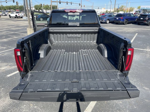 New 2026 GMC Sierra 2500 Denali w/ Technology Package AWD/4WD image 23