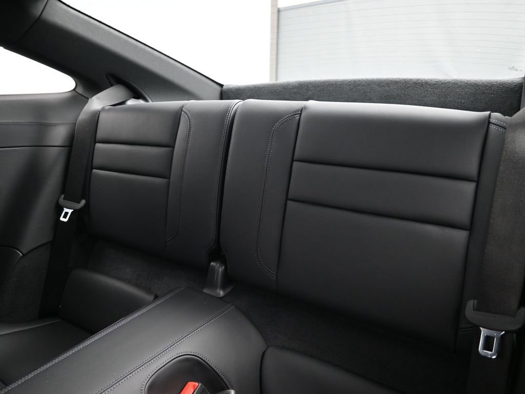 Certified 2025 Porsche 911 Carrera image 6