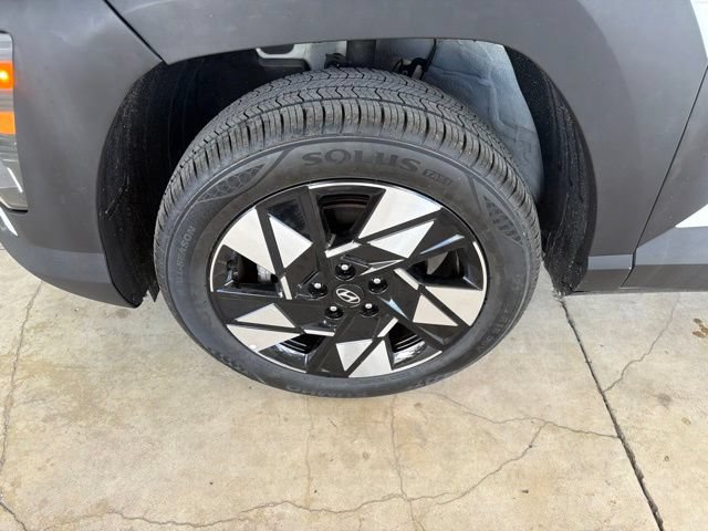 Used 2025 Hyundai Kona SEL AWD/4WD image 10
