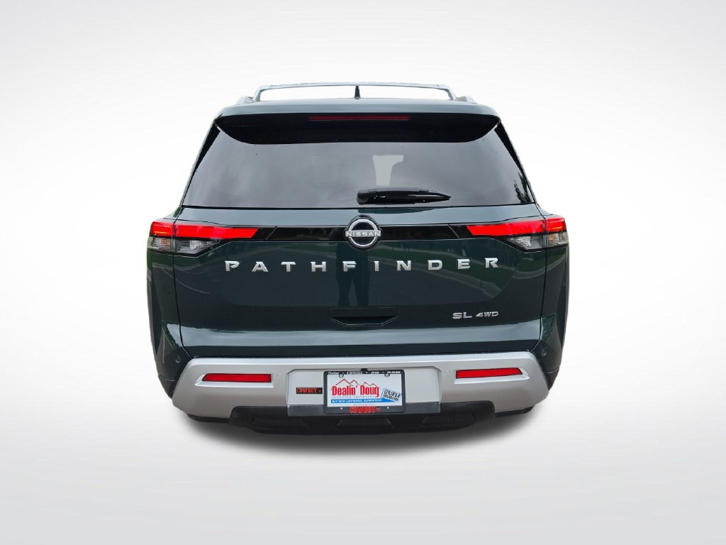 Used 2024 Nissan Pathfinder SL AWD/4WD image 4