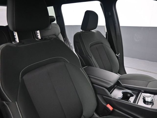 New 2025 Jeep Grand Cherokee Laredo X w/ Luxury Tech Group I image 24