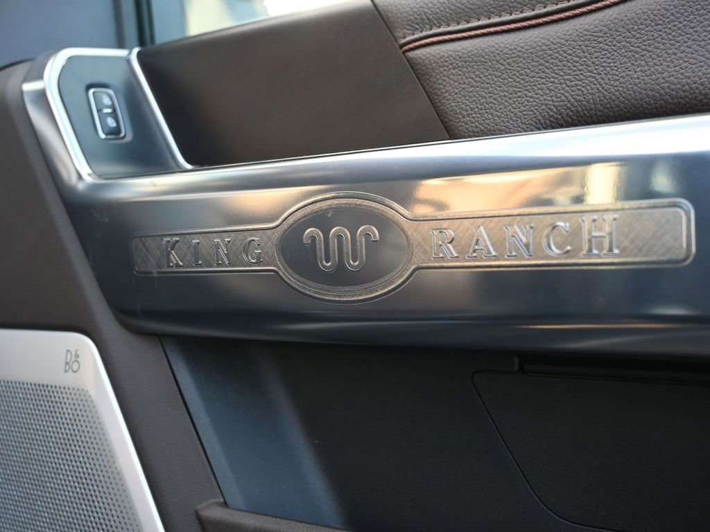 Used 2025 Ford F350 King Ranch w/ Chrome Package image 45