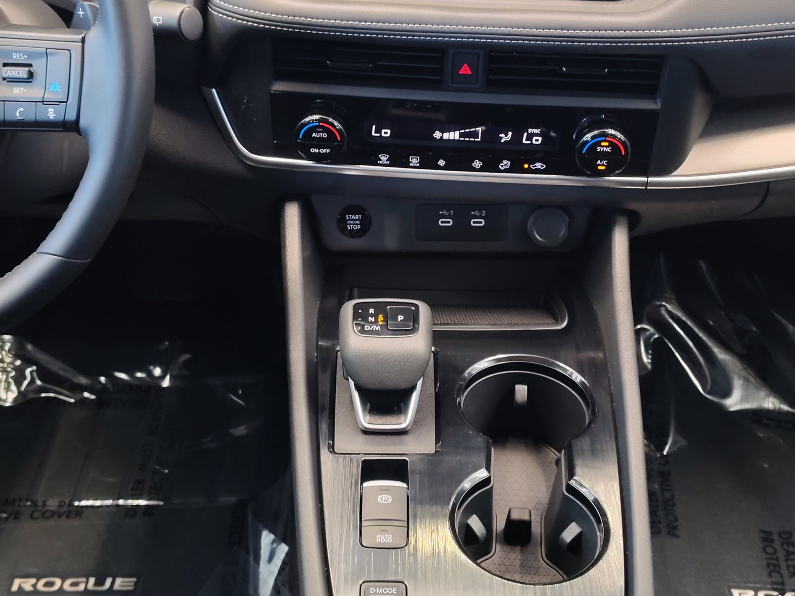 Certified 2026 Nissan Rogue SV FWD image 22