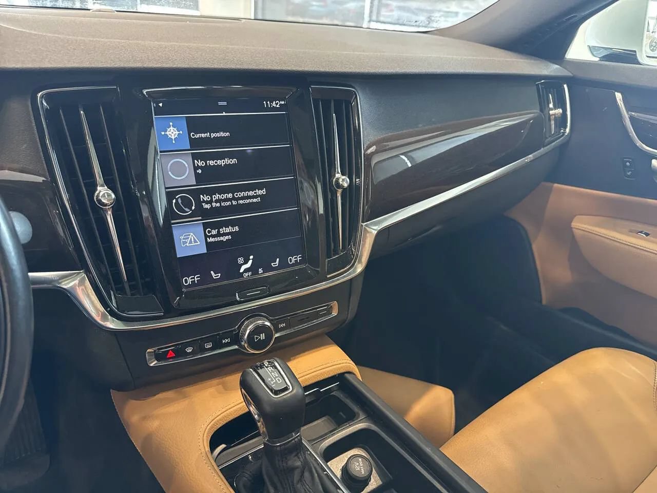 Used 2018 Volvo S90 T5 Momentum w/ Convenience Package AWD/4WD image 22