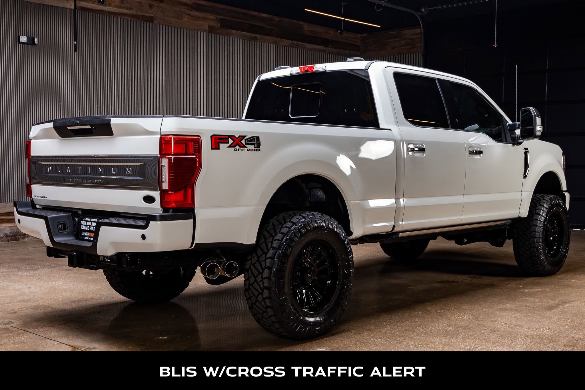 Used 2022 Ford F250 Platinum w/ FX4 Off-Road Package image 10