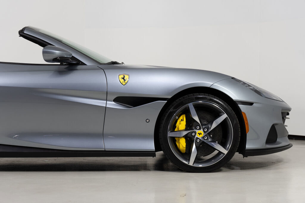 Used 2022 Ferrari Portofino M image 16