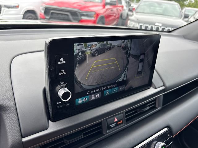 Used 2025 Honda Pilot TrailSport image 20