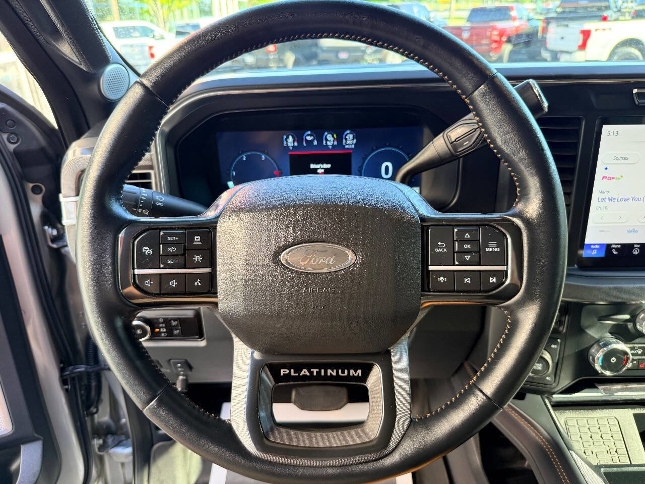 Used 2024 Ford F450 Platinum w/ FX4 Off-Road Package image 24