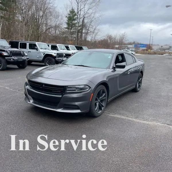 Used 2018 Dodge Charger SXT w/ Blacktop Package