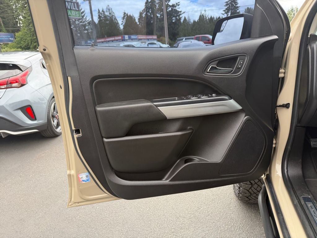 Used 2021 Chevrolet Colorado ZR2 w/ ZR2 Dusk Special Edition AWD/4WD image 20