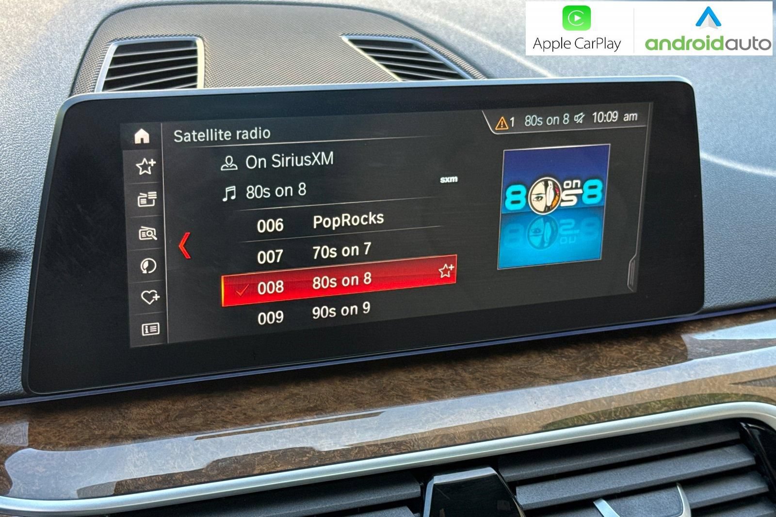 Used 2019 BMW 530e w/ Premium Package RWD image 20
