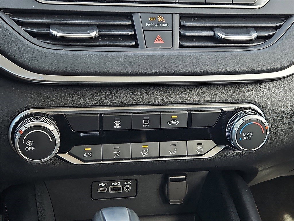 Used 2022 Nissan Altima 2.5 SR image 26