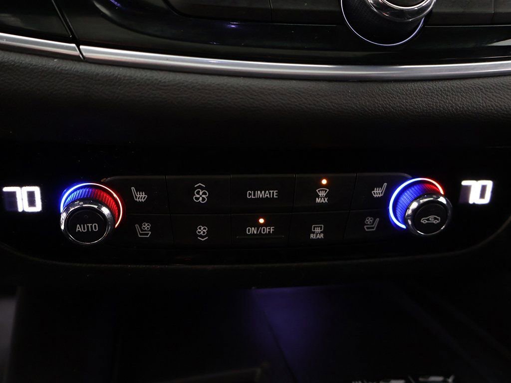 Used 2022 Buick Enclave Avenir w/ Avenir Technology Package image 63