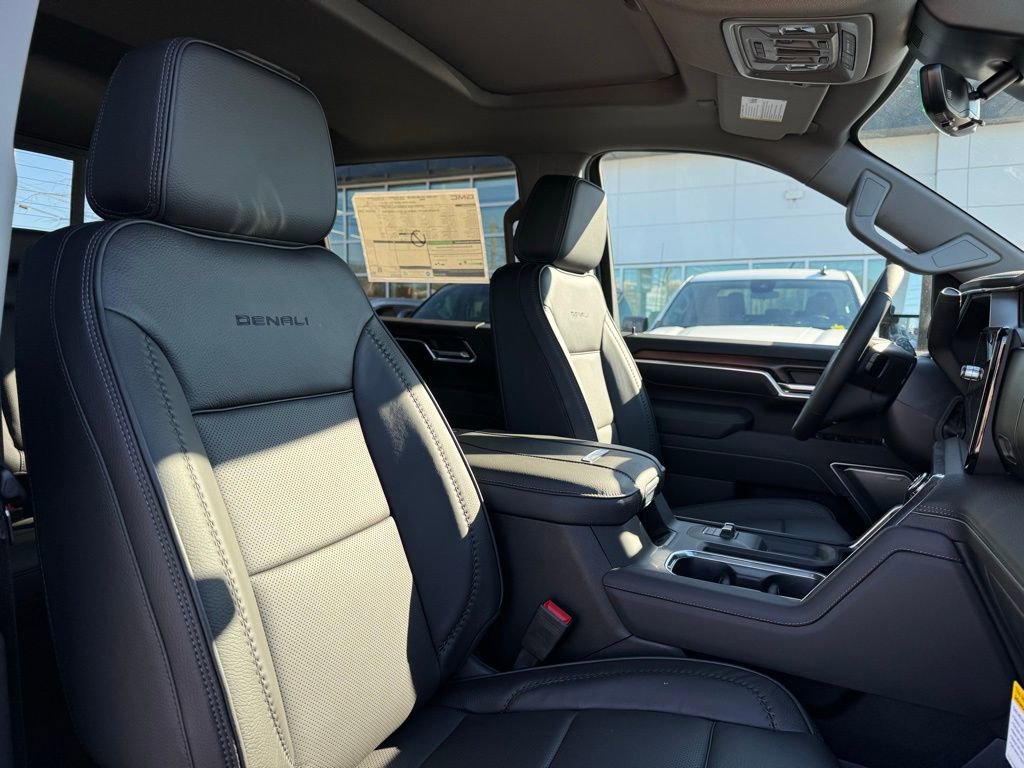 New 2026 GMC Sierra 2500 Denali w/ Denali Reserve Package image 23