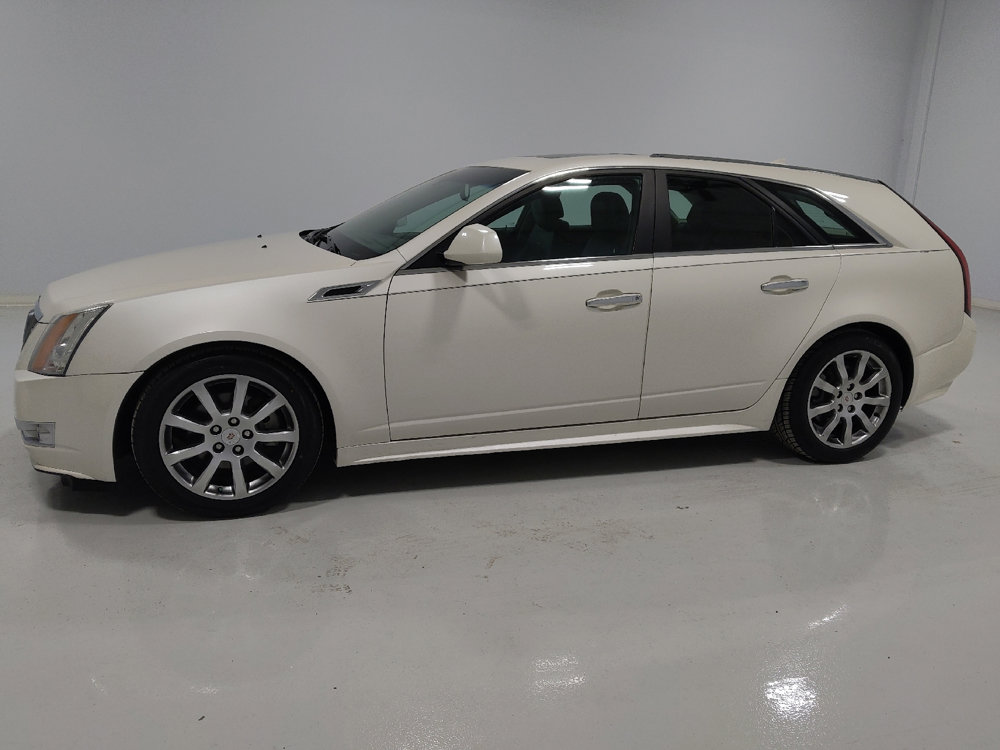 Used 2012 Cadillac CTS Luxury w/ CTS Touring Package image 2