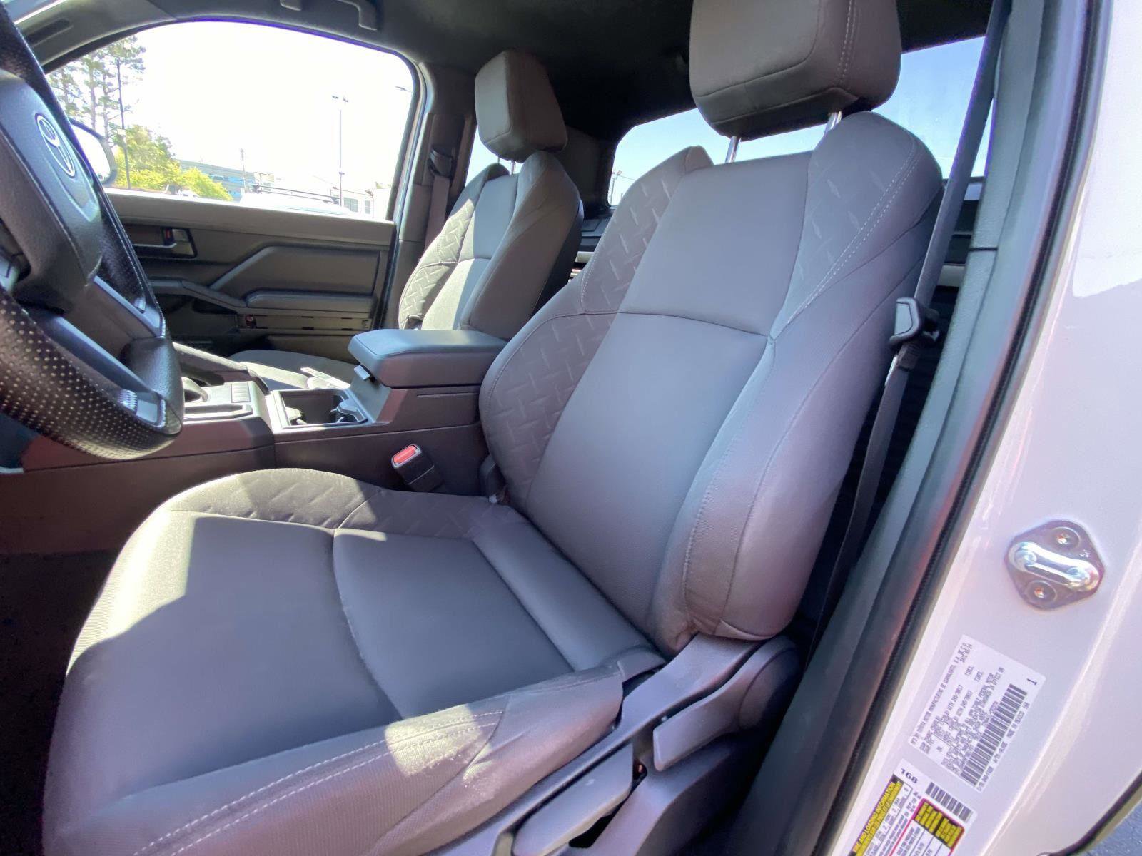 Used 2024 Toyota Tacoma SR image 19