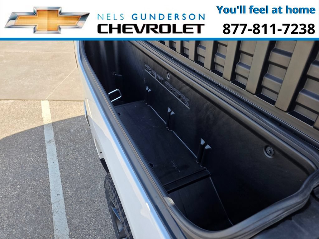 Used 2023 RAM 1500 Laramie AWD/4WD image 10