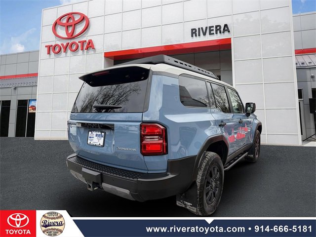 Used 2024 Toyota Land Cruiser image 6