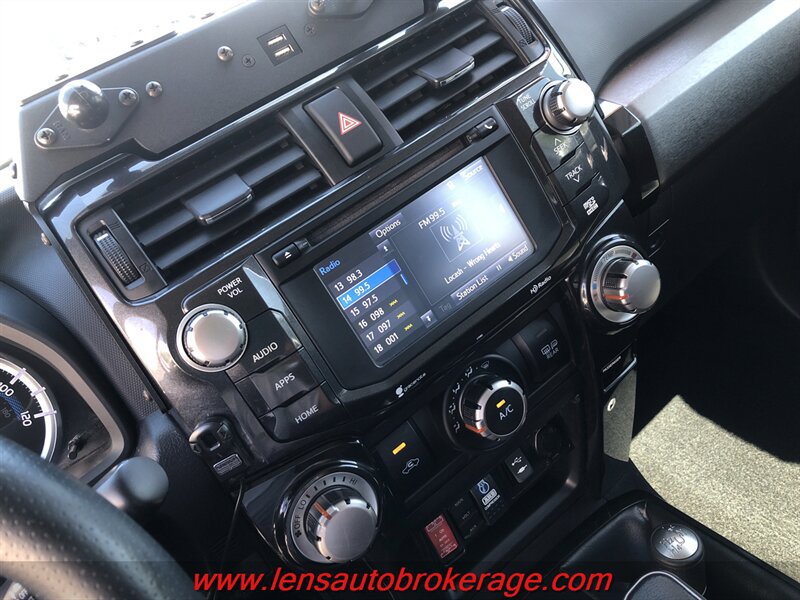 Used 2015 Toyota 4Runner TRD Pro AWD/4WD image 14