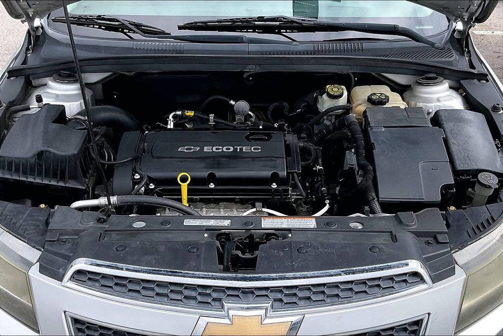 Used 2011 Chevrolet Cruze LS FWD image 13