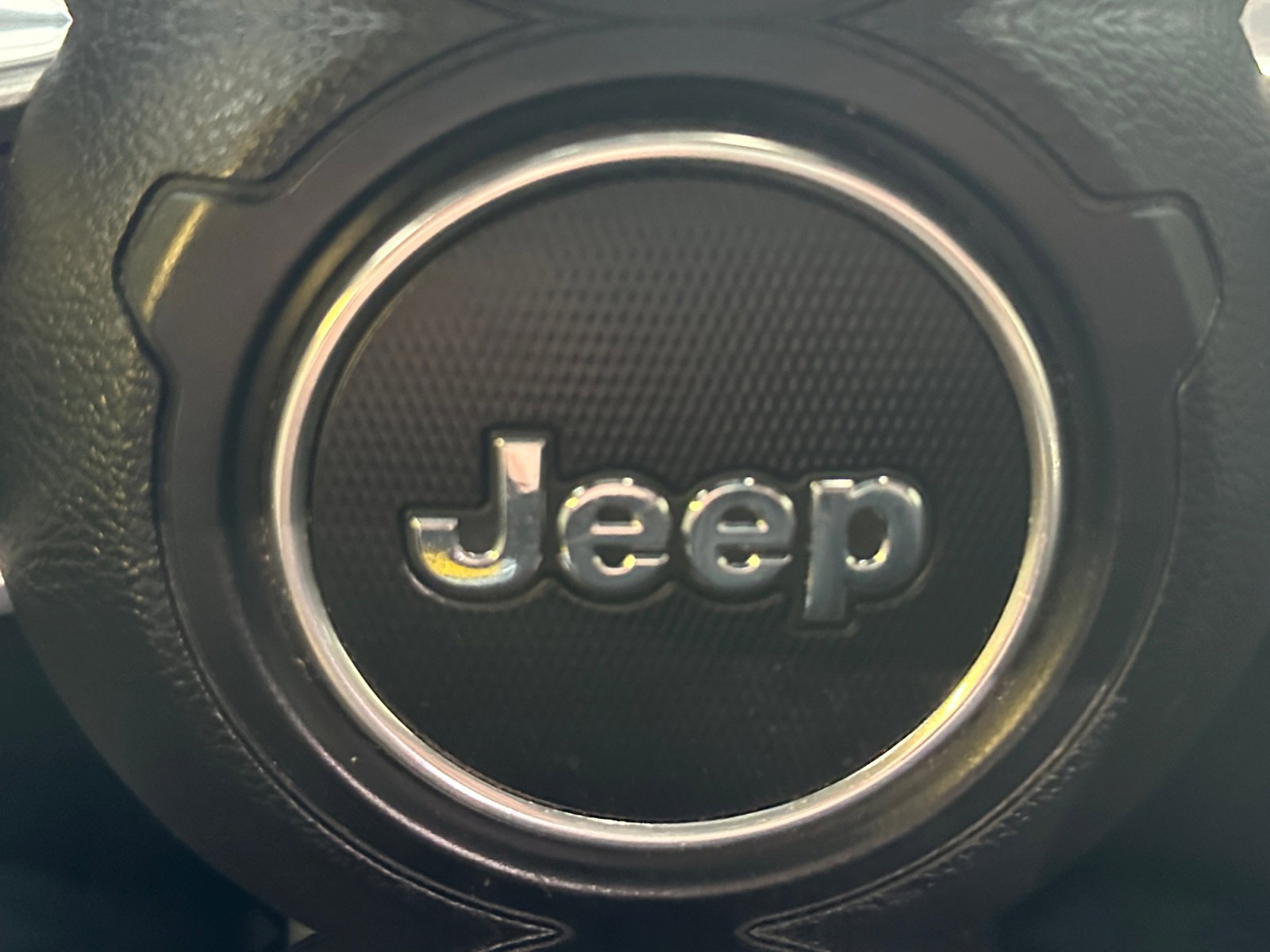 Used 2022 Jeep Gladiator Rubicon w/ LED Lighting Group AWD/4WD image 25