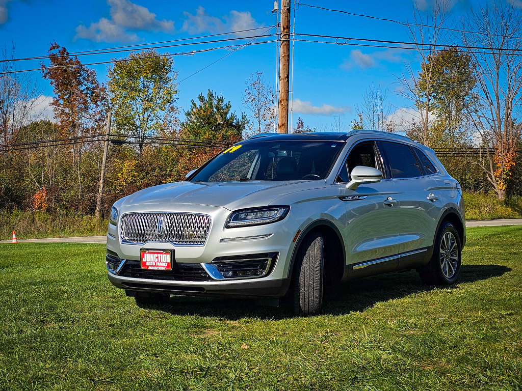 Used 2019 Lincoln Nautilus Select AWD/4WD image 8
