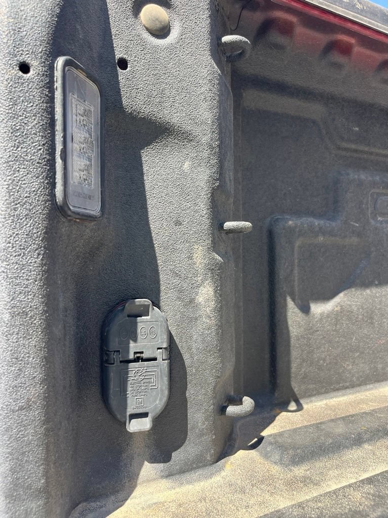 Used 2022 Chevrolet Silverado 3500 High Country w/ Technology Package AWD/4WD image 35