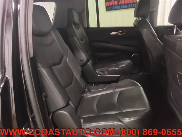 Used 2015 Cadillac Escalade ESV Luxury image 16