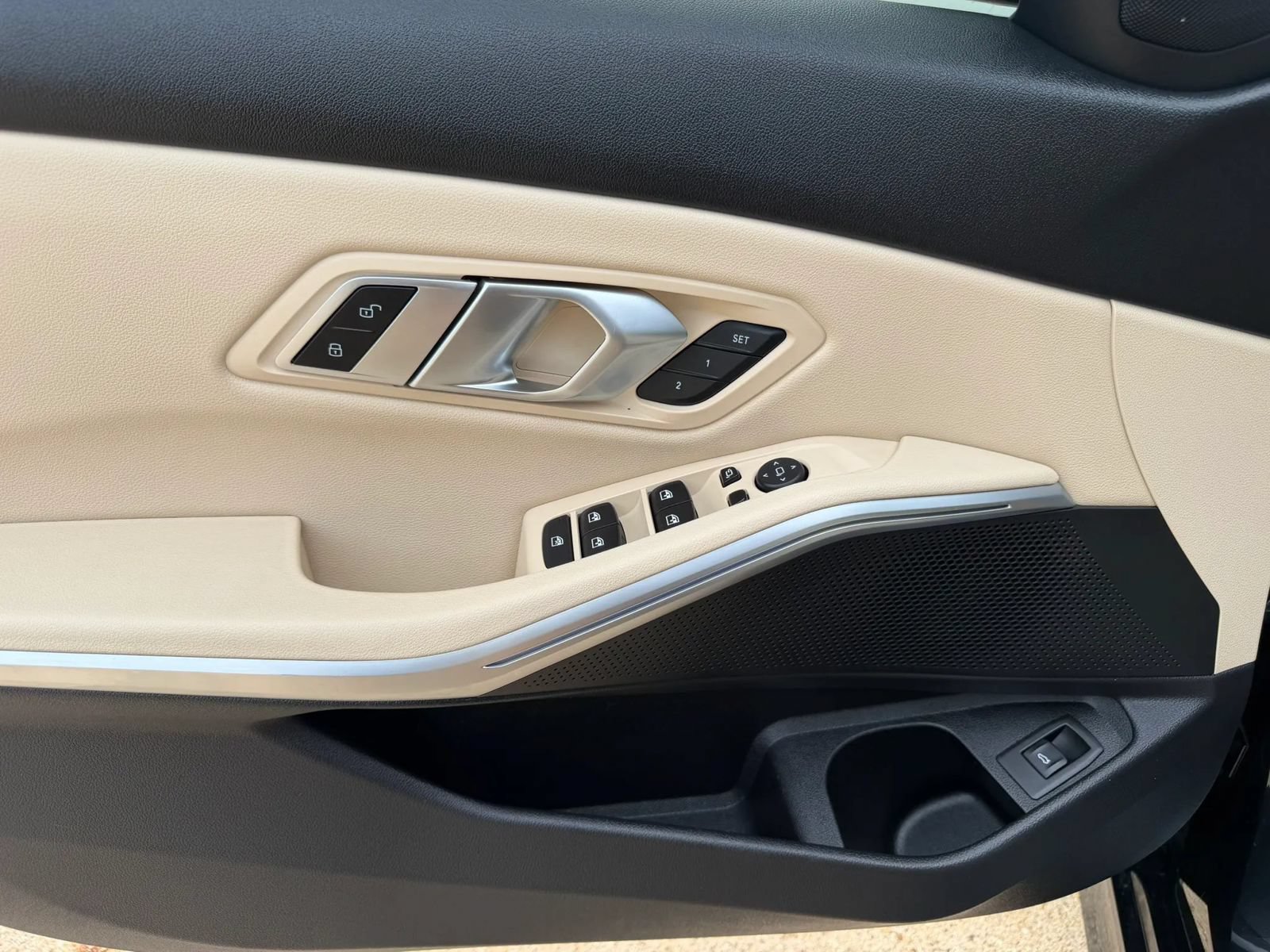 Used 2022 BMW 330i Sedan RWD image 11