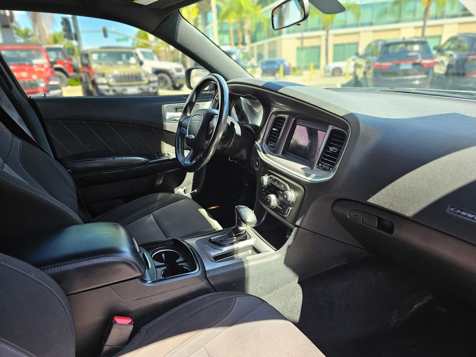 Used 2022 Dodge Charger SXT w/ Blacktop Package image 28