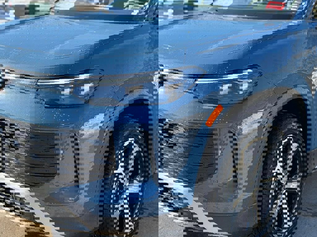 New 2026 Volkswagen Tiguan SE image 6